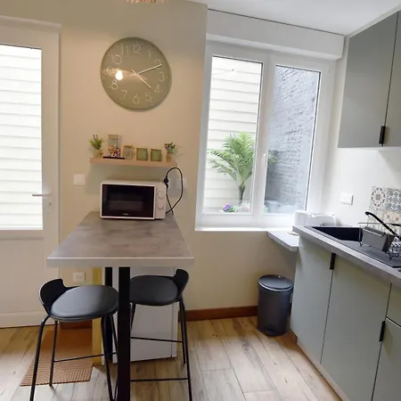 Appartement Le Bleu Omer - Jacuzzi Non Dispo & Netflix - Terrasse Privee I Coeur De & Transports - Ideal Famille - Speciale *