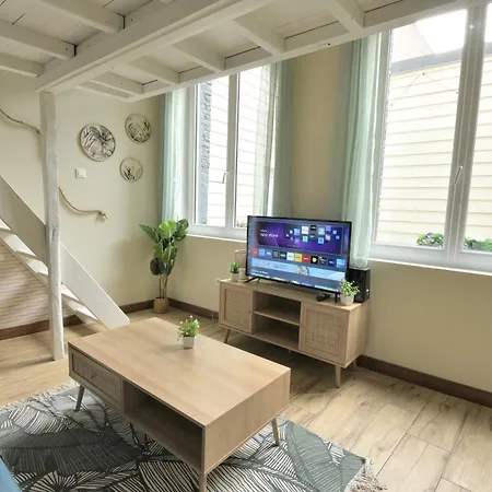 Le Bleu Omer - Jacuzzi & Netflix - Terrasse Privee I Coeur De & Transports - Ideal Famille - Speciale Lejlighed *