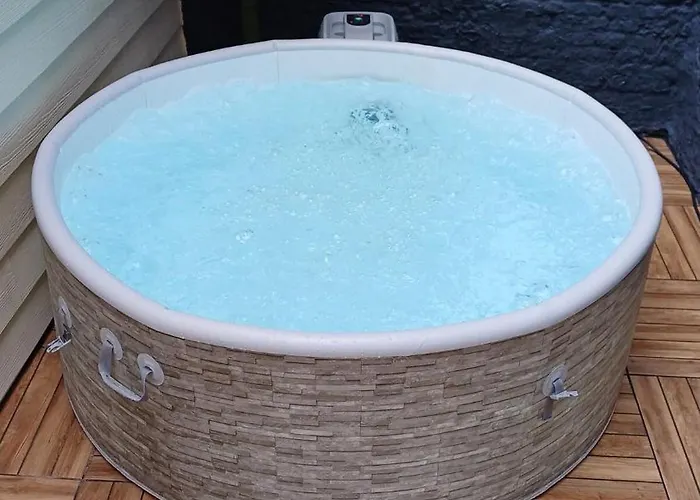 Le Bleu Omer - Jacuzzi & Netflix - Terrasse Privee I Coeur De & Transports - Ideal Famille - Speciale