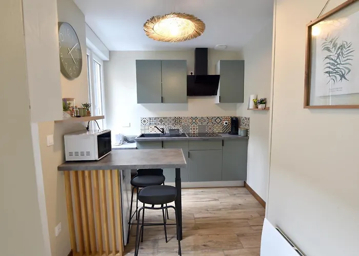 Le Bleu Omer - Jacuzzi & Netflix - Terrasse Privee I Coeur De & Transports - Ideal Famille - Speciale